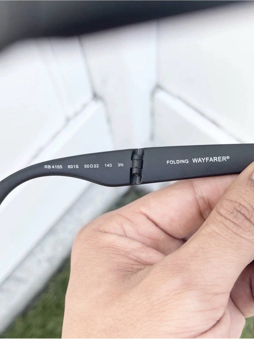 Ray-Ban Black Folding Wayfarer Sunglasses with Black Case - Picture 7 of 8